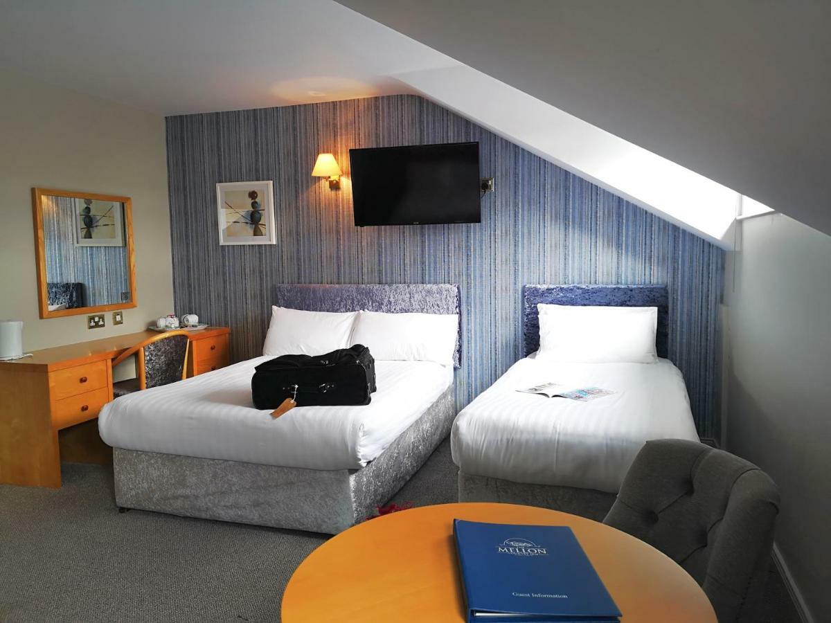 Mellon Country Inn Hotel 奥马 外观 照片